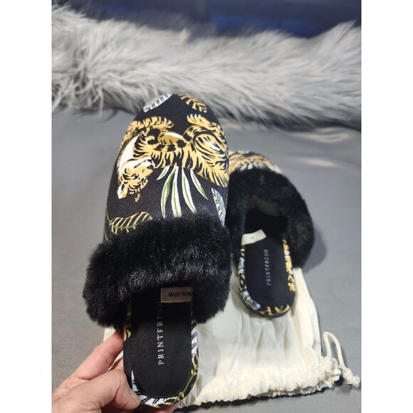 WOMENS PRINTFRESH UNTAMED TIGER VELVET FAUX FUR SLIPPERS - SIZE 7 - BLACK/GOLD I - Picture 5 of 6